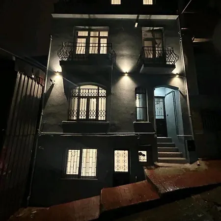 Апартаменты Yeni , Merkezi , Galata'da #3 Стамбул